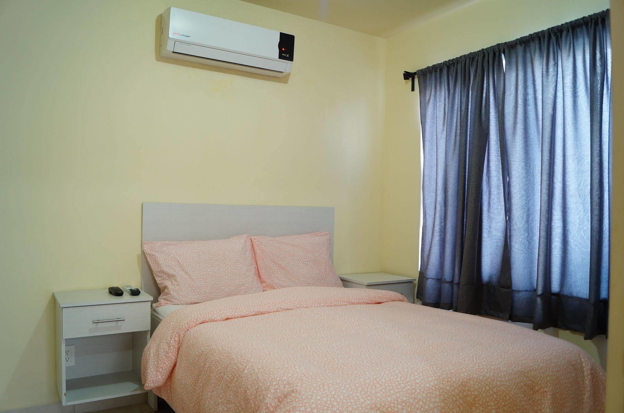 Mv Suites Monterrey Dış mekan fotoğraf